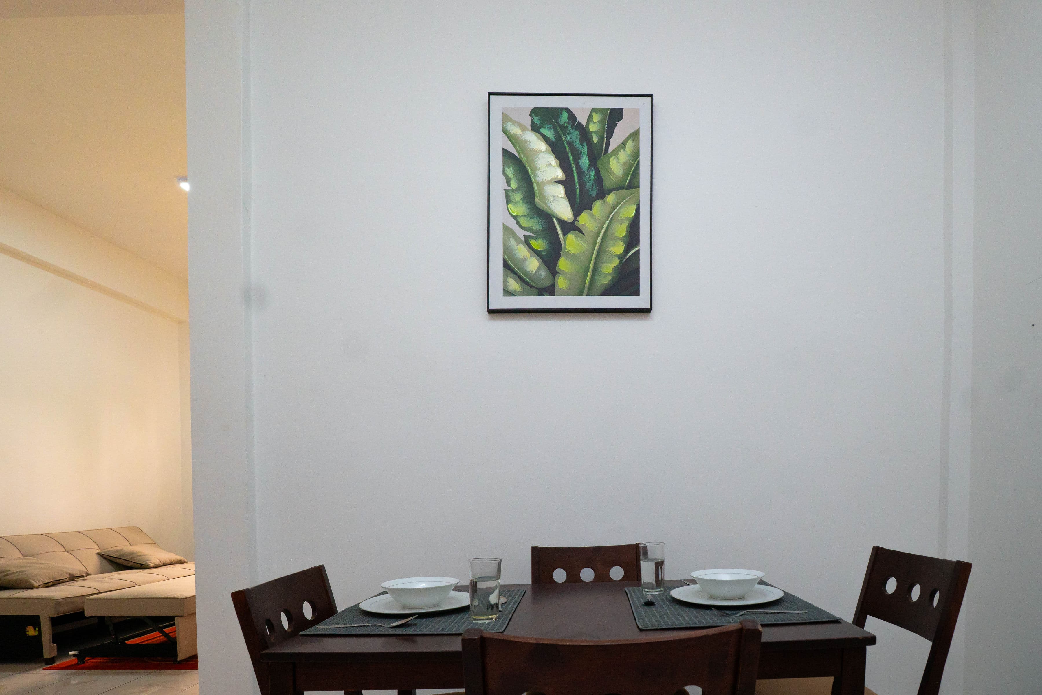 Lombestraat — The Sunflower Retreat 1